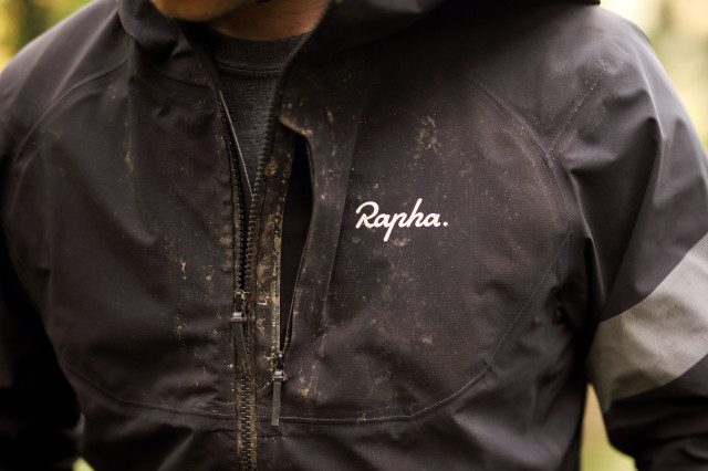 Rapha Men's Trail Gore-Tex Infinium jacket review - Cycling News